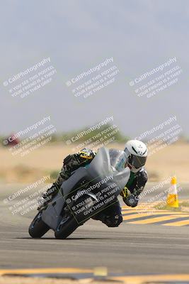 media/Sep-30-2023-SoCal Trackdays (Sat) [[636657bffb]]/Turn 15 (1120am)/